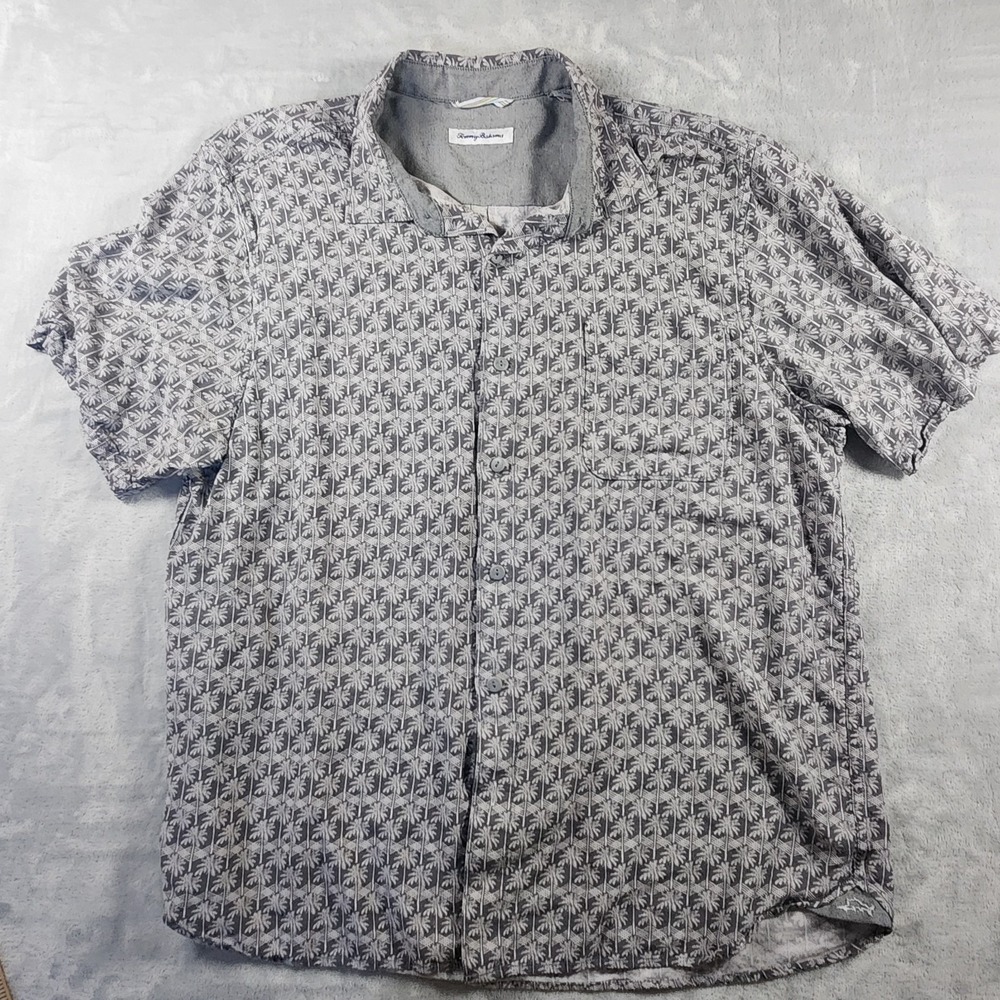 Tommy Bahama Gray Palm Tree All Over Print S/S Viscose Hawaiian Shirt XL EUC